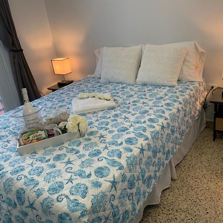 Levittown Lakes Екстер'єр фото